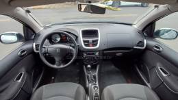 PEUGEOT - 207 - 2011/2012 - Prata - R$ 21.500,00