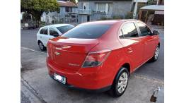 CHEVROLET - PRISMA - 2014/2014 - Vermelha - R$ 44.500,00
