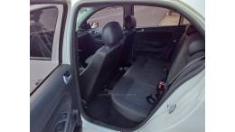 VOLKSWAGEN - GOL - 2017/2018 - Branca - R$ 42.500,00