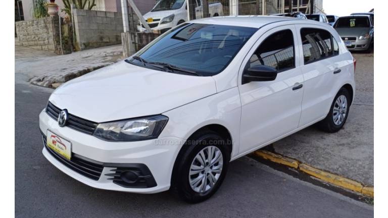 VOLKSWAGEN - GOL - 2017/2018 - Branca - R$ 42.500,00