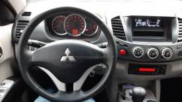 MITSUBISHI - L200 TRITON - 2010/2010 - Prata - R$ 91.900,00