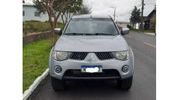 MITSUBISHI - L200 TRITON - 2010/2010 - Prata - R$ 91.900,00