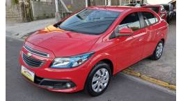CHEVROLET - PRISMA - 2014/2014 - Vermelha - R$ 44.500,00