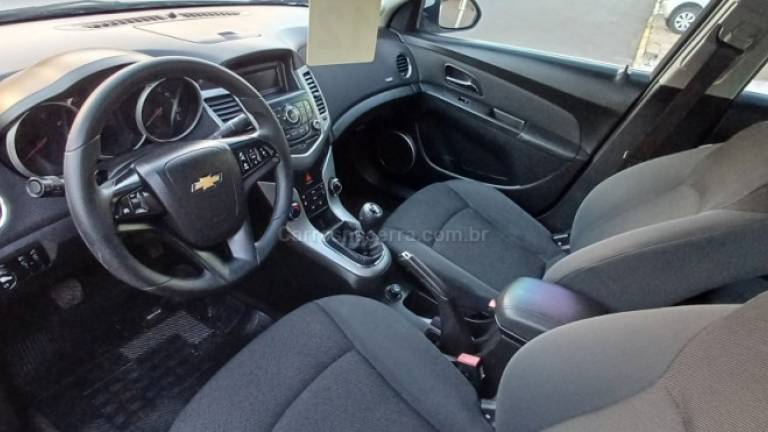 CHEVROLET - CRUZE - 2012/2012 - Branca - R$ 50.900,00