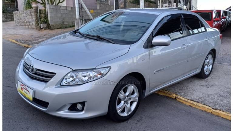 TOYOTA - COROLLA - 2009/2010 - Prata - R$ 51.900,00