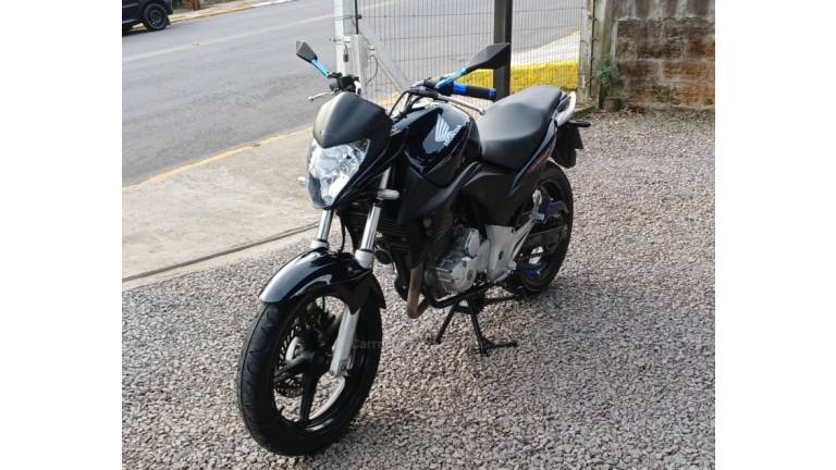 HONDA - CB 300R - 2012/2012 - Azul - R$ 13.300,00