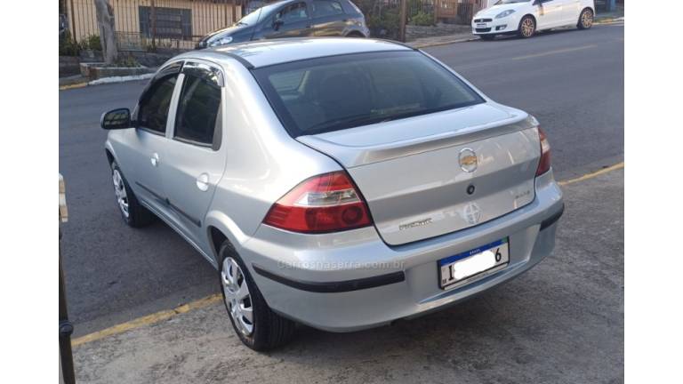 CHEVROLET - PRISMA - 2010/2011 - Prata - R$ 27.900,00