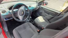 CHEVROLET - PRISMA - 2012/2012 - Vermelha - R$ 24.000,00