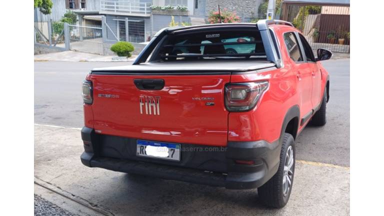 FIAT - STRADA - 2022/2022 - Vermelha - R$ 105.900,00