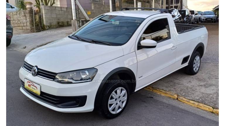 VOLKSWAGEN - SAVEIRO - 2013/2014 - Branca - R$ 44.500,00