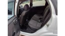 CHEVROLET - CORSA - 2010/2011 - Branca - R$ 26.900,00