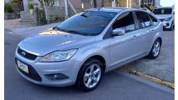 FORD - FOCUS - 2011/2011 - Prata - R$ 34.500,00
