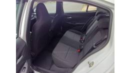 CHEVROLET - ONIX - 2023/2023 - Branca - R$ 74.900,00