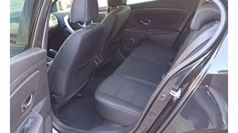 RENAULT - FLUENCE - 2014/2014 - Preta - R$ 39.900,00