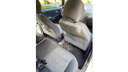 VOLKSWAGEN - FOX - 2014/2014 - Branca - R$ 38.900,00