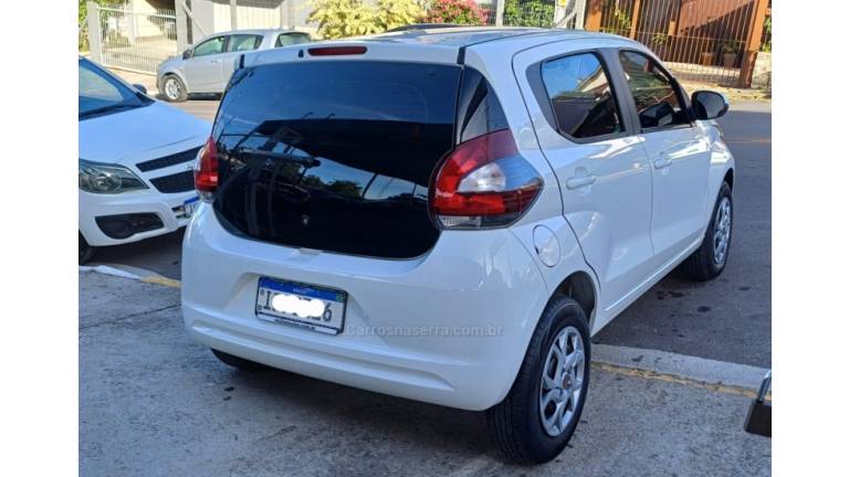 FIAT - MOBI - 2019/2020 - Branca - R$ 44.500,00