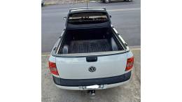 VOLKSWAGEN - SAVEIRO - 2013/2014 - Branca - R$ 44.500,00