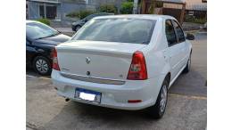 RENAULT - LOGAN - 2012/2013 - Branca - R$ 27.500,00