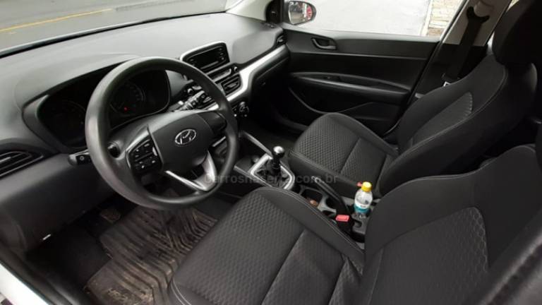HYUNDAI - HB20 - 2020/2021 - Branca - R$ 58.500,00