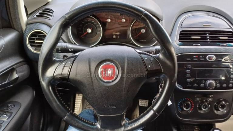 FIAT - PUNTO - 2012/2013 - Preta - R$ 36.900,00