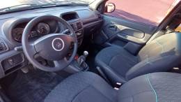 RENAULT - CLIO - 2014/2015 - Prata - R$ 30.900,00