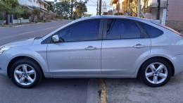 FORD - FOCUS - 2011/2011 - Prata - R$ 34.500,00