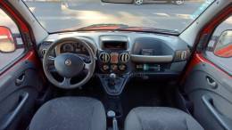 FIAT - DOBLÓ - 2008/2009 - Vermelha - R$ 29.900,00