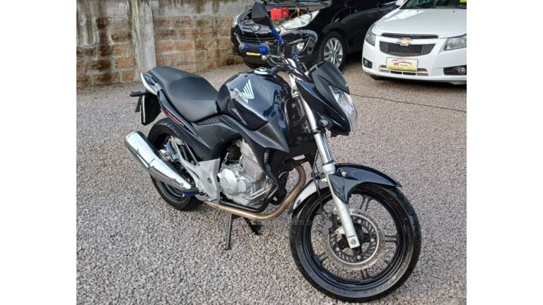 HONDA - CB 300R - 2012/2012 - Azul - R$ 13.300,00