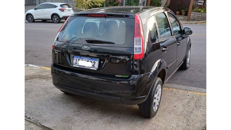 FORD - FIESTA - 2009/2009 - Preta - R$ 25.900,00
