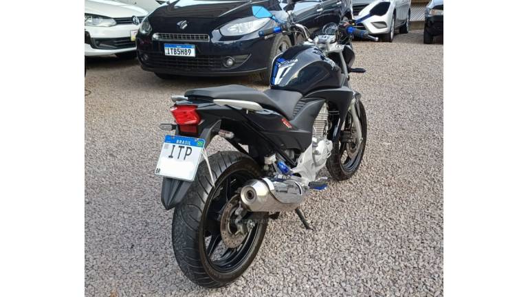 HONDA - CB 300R - 2012/2012 - Azul - R$ 13.300,00