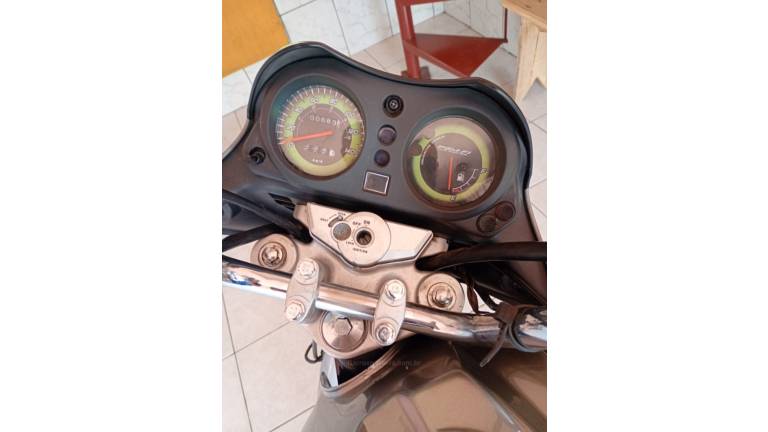 HONDA - CG 150 - 2009/2010 - Cinza - R$ 10.500,00