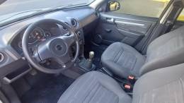 CHEVROLET - PRISMA - 2010/2011 - Prata - R$ 27.900,00